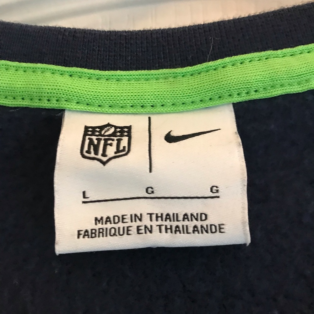 Seahawks sweatshirt - Picture 2 of 3